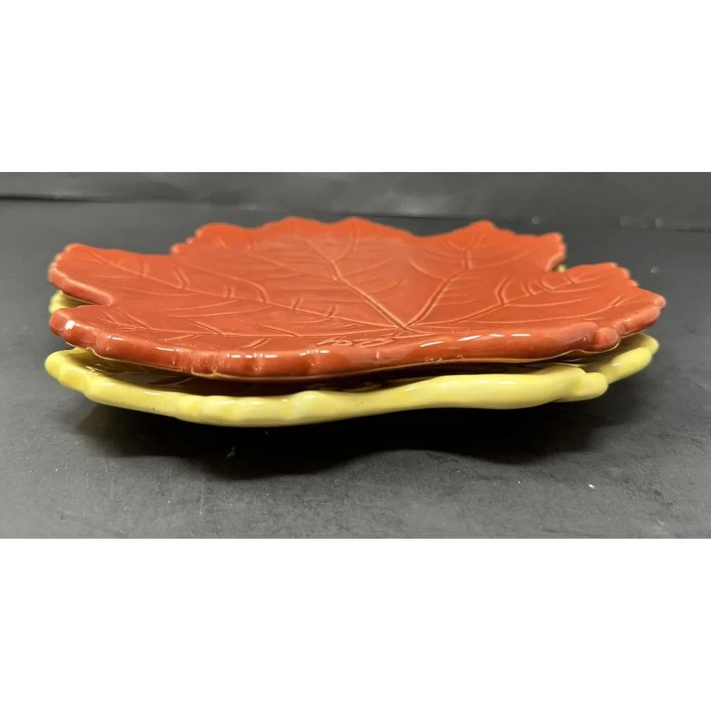 2 BARBARA EIGEN WILLIAMS-SONOMA AUTUMN HARVEST Red Yellow Salad Leaf Plates - Picture 9 of 12